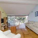 Ivo Appartement *